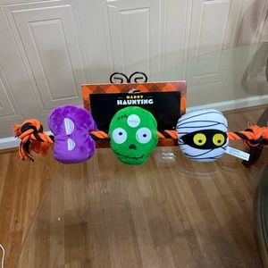 Brand New Tug Toss and fetch Dog Toy With Squeaker 24”